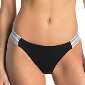 NWT - Women Dolce Vita Bikini Bottom